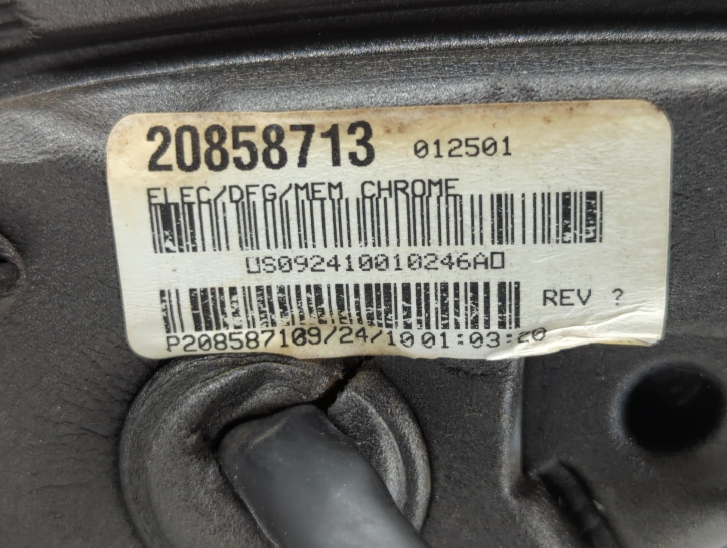 2010-2011 Chevrolet Equinox Passenger Side View Mirror - Right Door Mirror OEM Used - Oemusedautoparts1.com