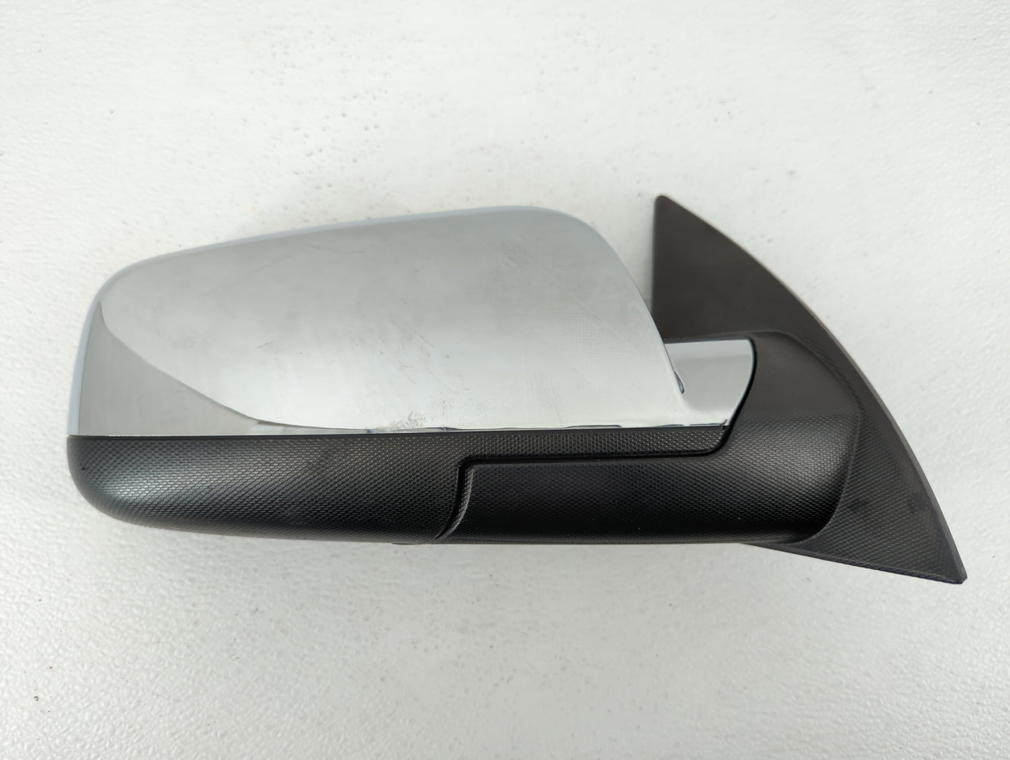 2010-2011 Chevrolet Equinox Passenger Side View Mirror - Right Door Mirror OEM Used - Oemusedautoparts1.com