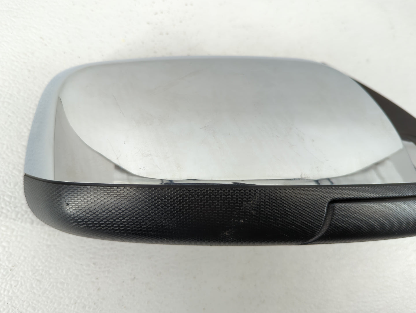 2010-2011 Chevrolet Equinox Passenger Side View Mirror - Right Door Mirror OEM Used - Oemusedautoparts1.com