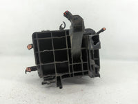 2011 Chevrolet Equinox Fusebox Fuse Box Panel Relay Module P/N:20899629 Fits OEM Used Auto Parts - Oemusedautoparts1.com