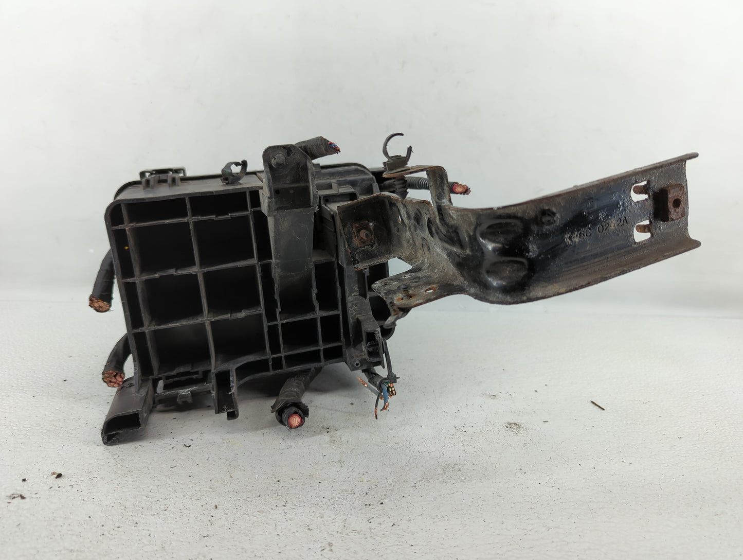 2011 Chevrolet Equinox Fusebox Fuse Box Panel Relay Module P/N:20899629 Fits OEM Used Auto Parts - Oemusedautoparts1.com