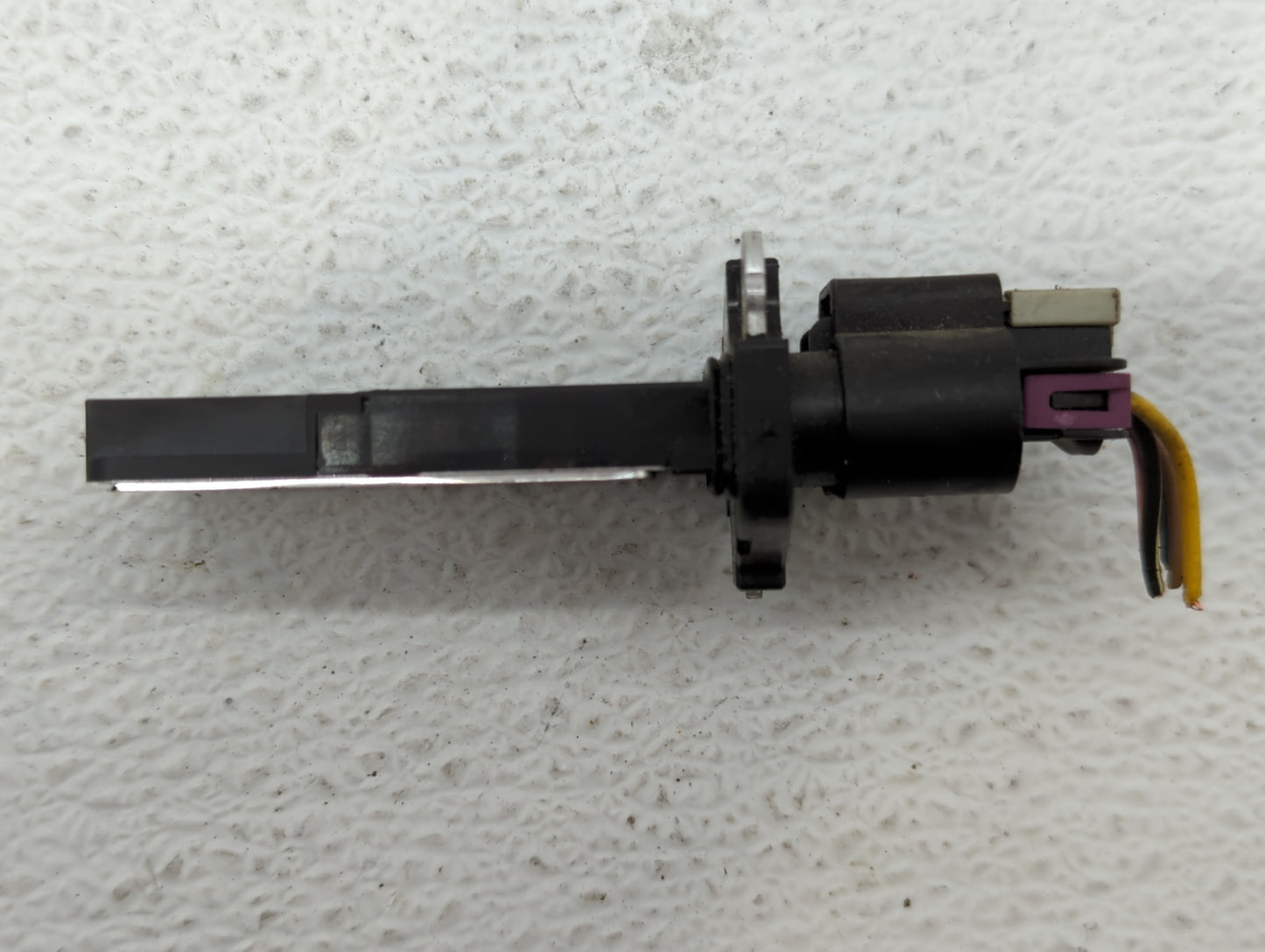 2010-2011 Chevrolet Equinox Mass Air Flow Meter Maf - Oemusedautoparts1.com
