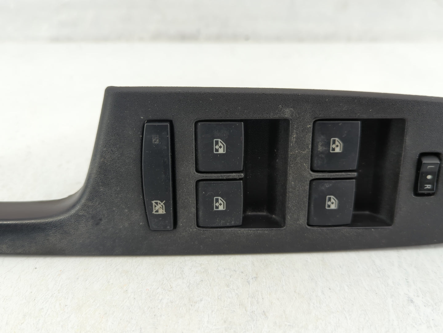 2010-2017 Chevrolet Equinox Master Power Window Switch Replacement Driver Side Left P/N:20917599 Fits OEM Used Auto Parts - 