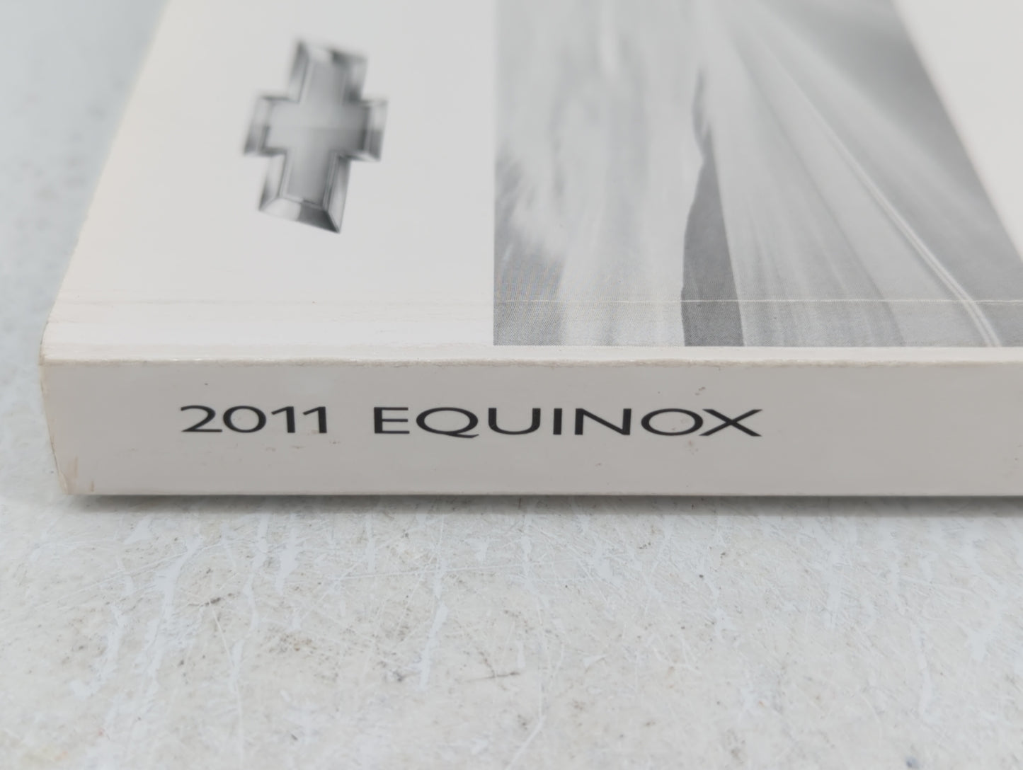 2011 Chevrolet Equinox Owners Manual Book Guide P/N:20781752 OEM Used Auto Parts - Oemusedautoparts1.com