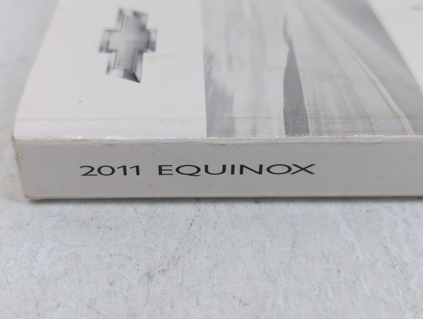 2011 Chevrolet Equinox Owners Manual Book Guide P/N:20781752 OEM Used Auto Parts - Oemusedautoparts1.com