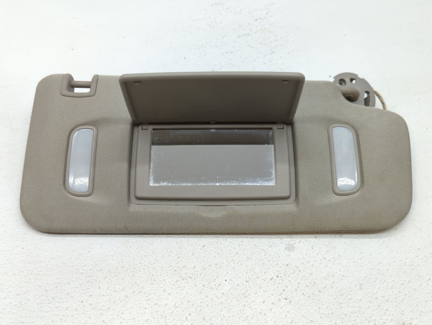 2010-2017 Chevrolet Equinox Sun Visor Shade Replacement Passenger Right Mirror Fits Fits 2010 2011 2012 2013 2014 2015 2016 