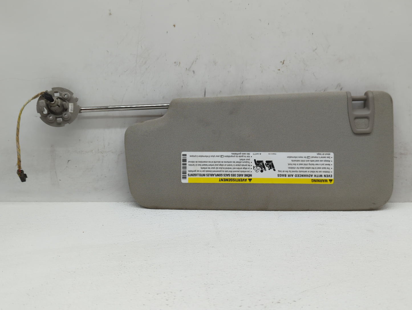 2010-2017 Chevrolet Equinox Sun Visor Shade Replacement Passenger Right Mirror Fits Fits 2010 2011 2012 2013 2014 2015 2016 