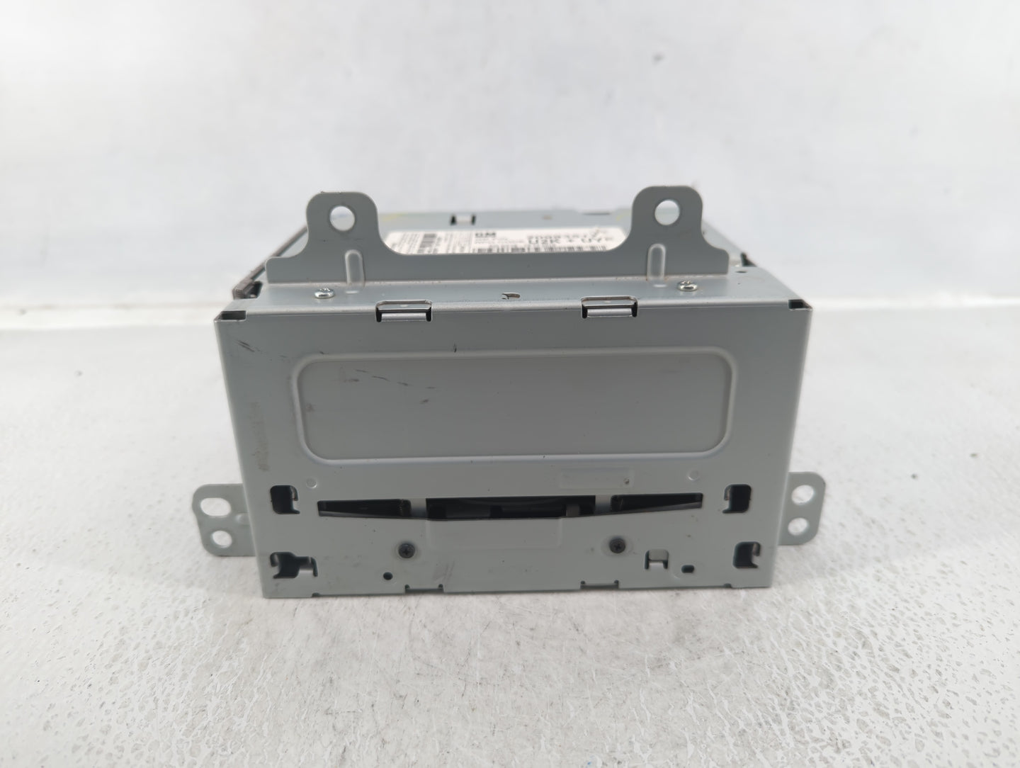 2011-2012 Chevrolet Equinox Radio AM FM Cd Player Receiver Replacement P/N:20983517 Fits Fits 2010 2011 2012 OEM Used Auto P