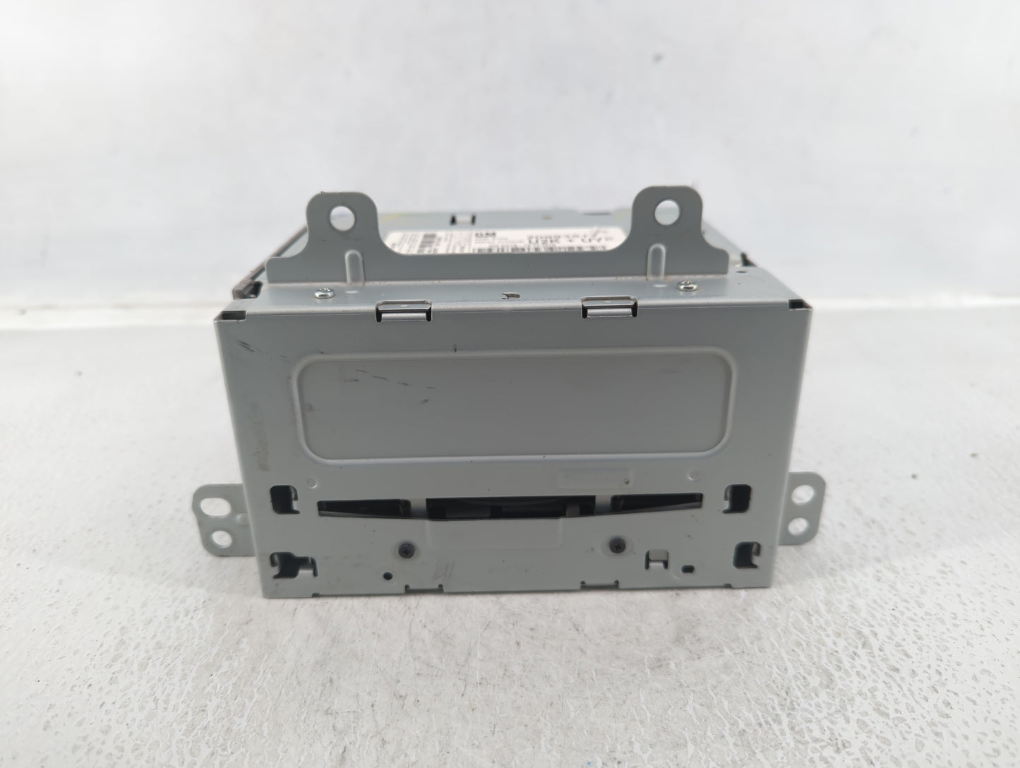 2011-2012 Chevrolet Equinox Radio AM FM Cd Player Receiver Replacement P/N:20983517 Fits Fits 2010 2011 2012 OEM Used Auto P