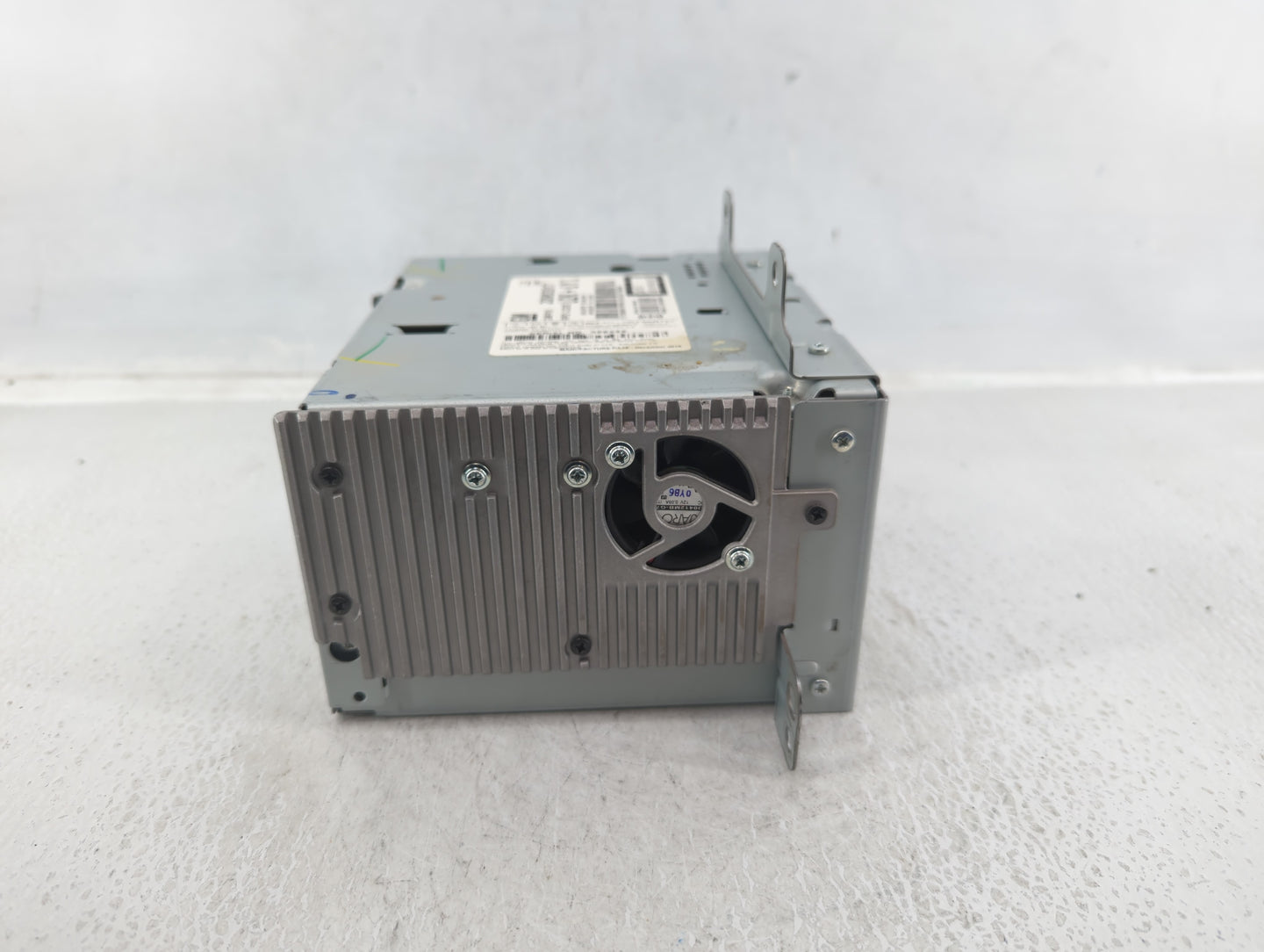 2011-2012 Chevrolet Equinox Radio AM FM Cd Player Receiver Replacement P/N:20983517 Fits Fits 2010 2011 2012 OEM Used Auto P