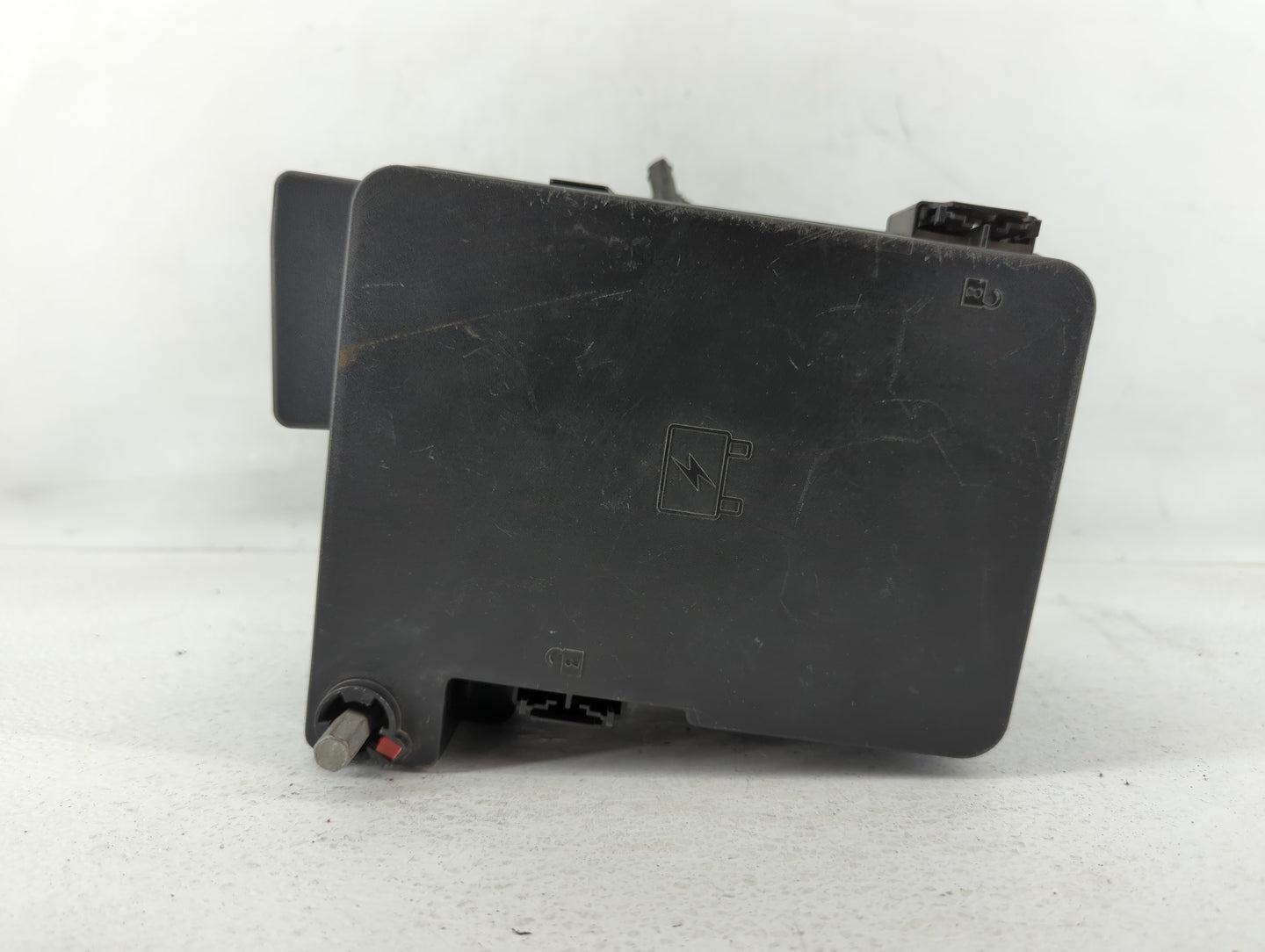 2011 Chevrolet Equinox Fusebox Fuse Box Panel Relay Module P/N:20899629 Fits OEM Used Auto Parts - Oemusedautoparts1.com