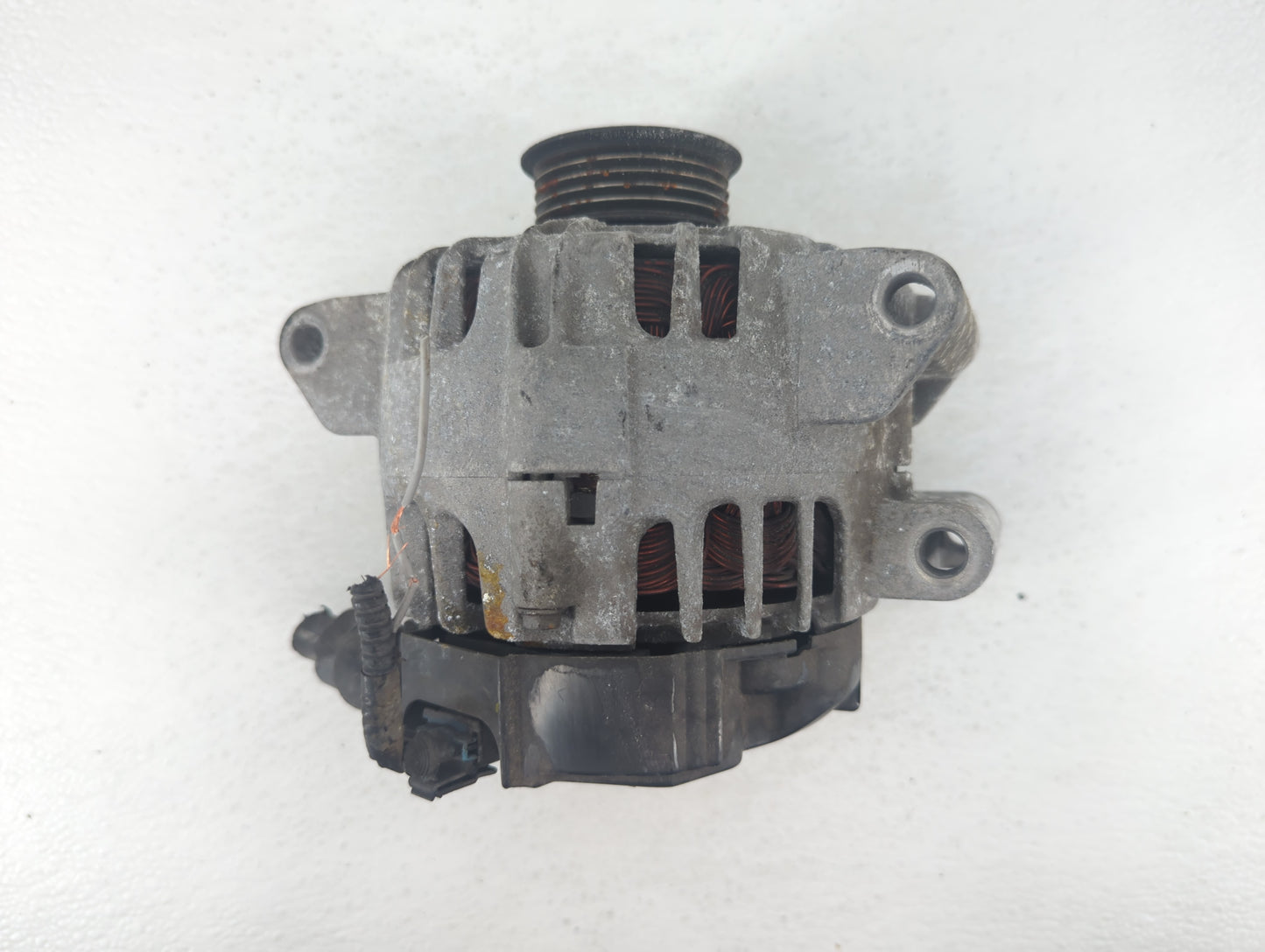 2010-2017 Chevrolet Equinox Alternator Replacement Generator Charging Assembly Engine OEM P/N:13500315 Fits OEM Used Auto Pa