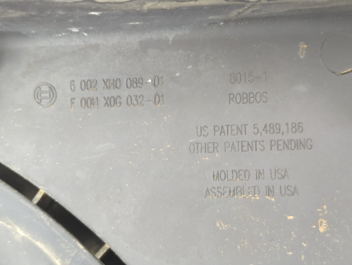 2010-2017 Chevrolet Equinox Left Radiator Fan Motor Assembly - Oemusedautoparts1.com