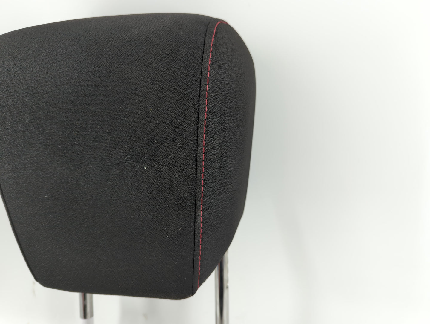 Chevrolet Equinox Headrest Head Rest Front Driver Passenger Seat Black - Oemusedautoparts1.com