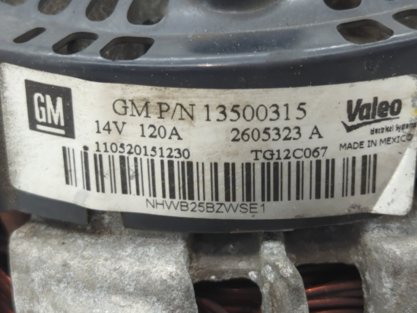 2010-2017 Chevrolet Equinox Alternator Replacement Generator Charging Assembly Engine OEM P/N:2605323 A 13500315 Fits OEM Us