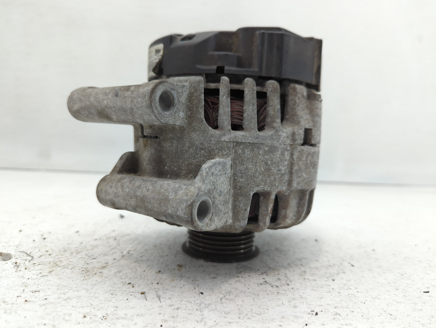 2010-2017 Chevrolet Equinox Alternator Replacement Generator Charging Assembly Engine OEM P/N:2605323 A 13500315 Fits OEM Us