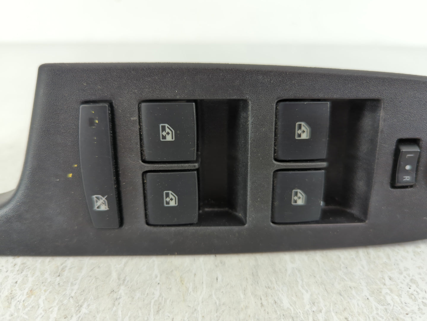 2010-2017 Chevrolet Equinox Master Power Window Switch Replacement Driver Side Left P/N:20917599 Fits OEM Used Auto Parts - 