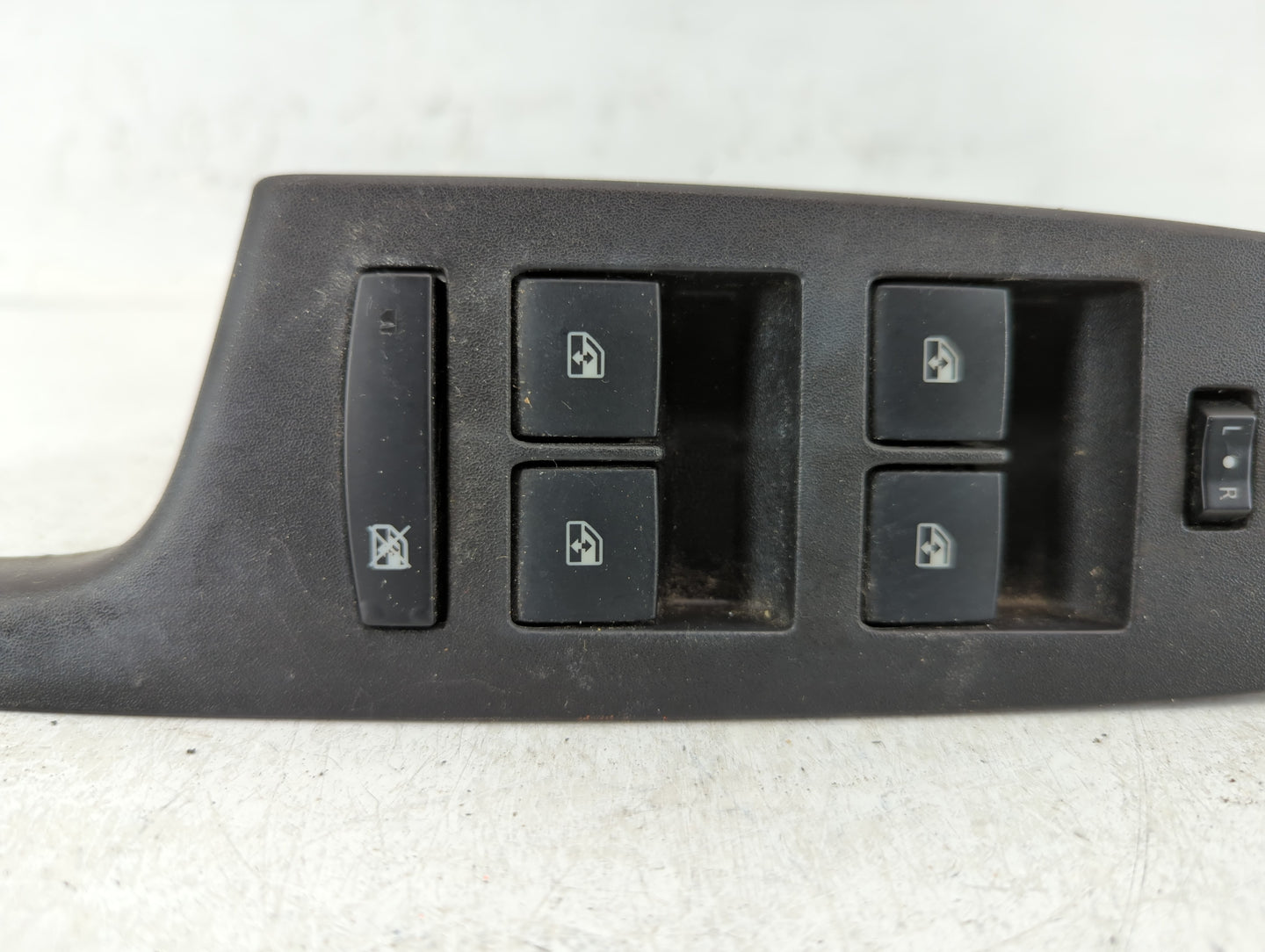 2010-2017 Chevrolet Equinox Master Power Window Switch Replacement Driver Side Left P/N:2091 7539 Fits OEM Used Auto Parts -