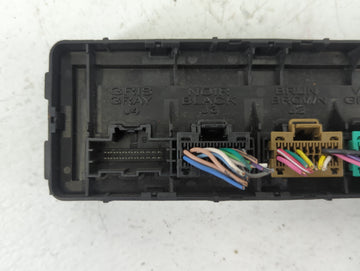 2011-2012 Chevrolet Equinox Fusebox Fuse Box Panel Relay Module P/N:20899627_02 Fits Fits 2011 2012 OEM Used Auto Parts
