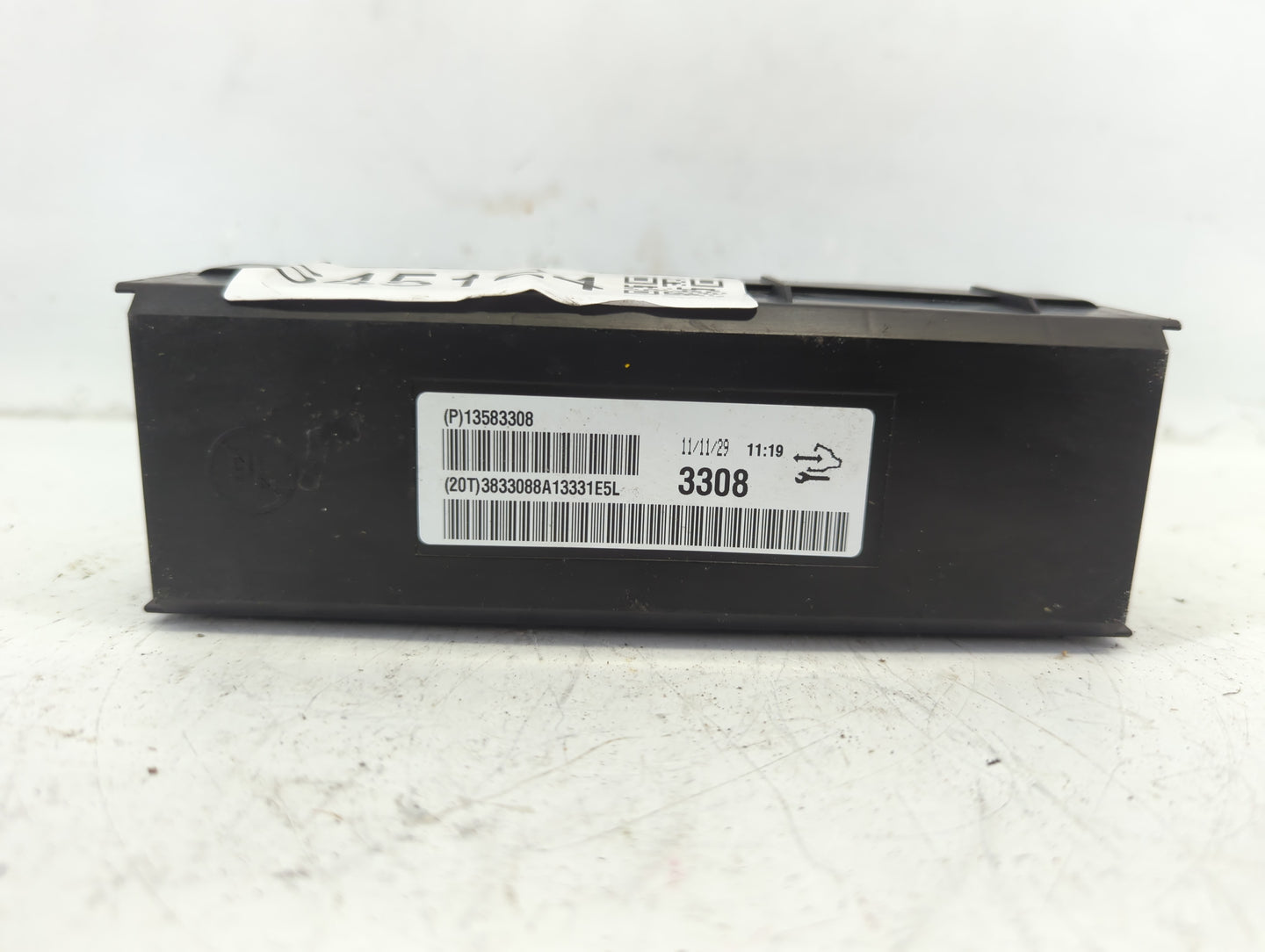 2011-2012 Chevrolet Equinox Fusebox Fuse Box Panel Relay Module P/N:20899627_02 Fits Fits 2011 2012 OEM Used Auto Parts - Oe