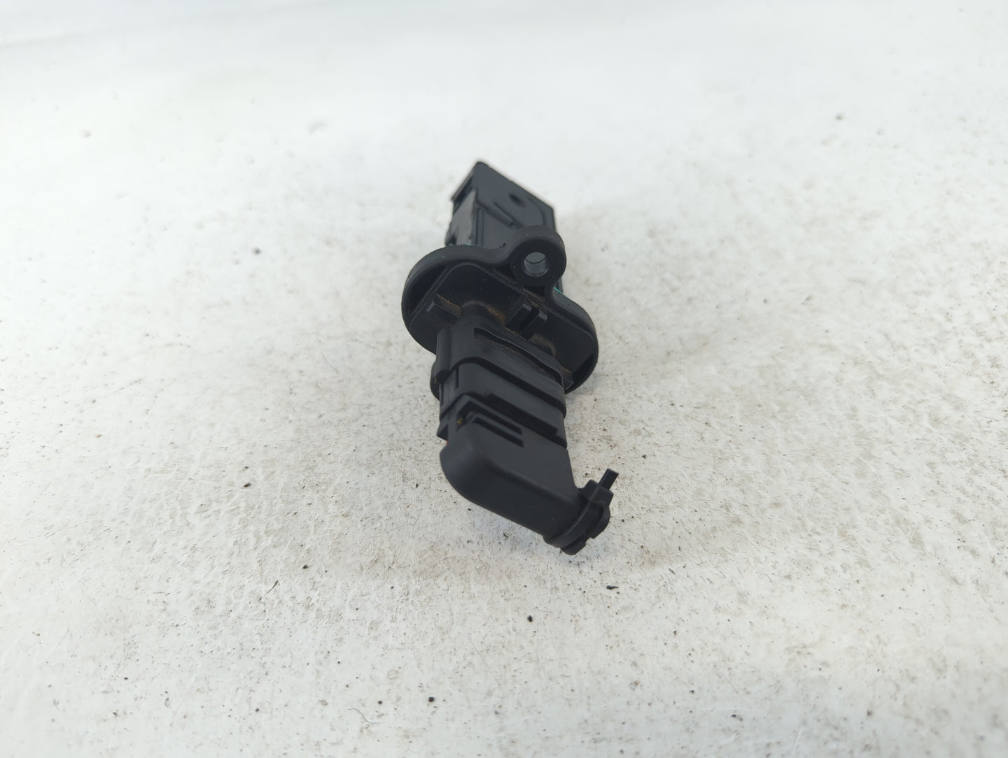 2010-2011 Chevrolet Equinox Mass Air Flow Meter Maf - Oemusedautoparts1.com