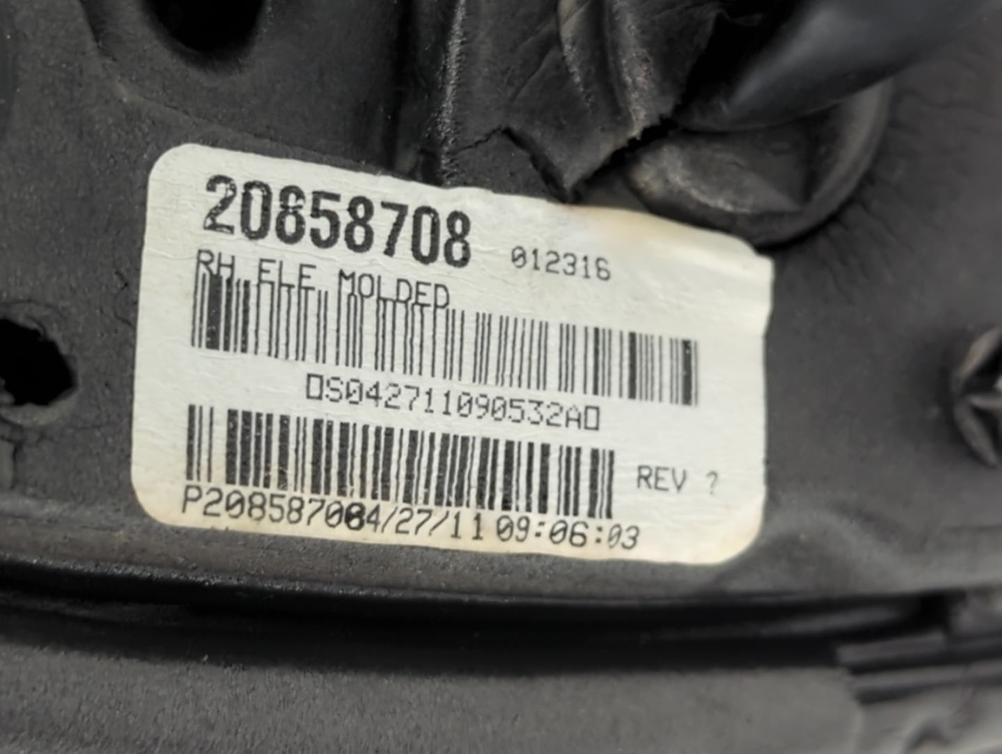 2010-2011 Chevrolet Equinox Passenger Side View Mirror - Right Door Mirror OEM Used - Oemusedautoparts1.com