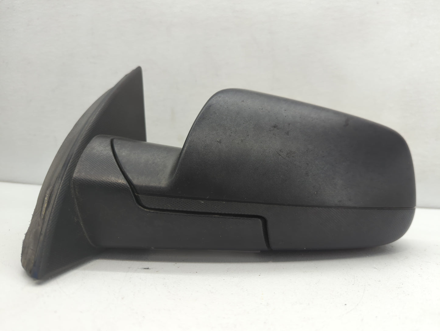 2010-2011 Chevrolet Equinox Driver Left Side View Manual Door Mirror - Oemusedautoparts1.com