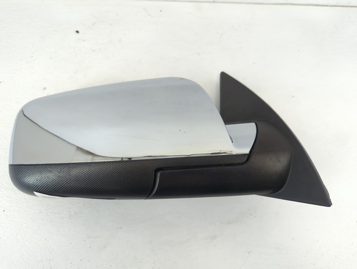 2010-2011 Chevrolet Equinox Passenger Side View Mirror - Right Door Mirror OEM Used - Oemusedautoparts1.com