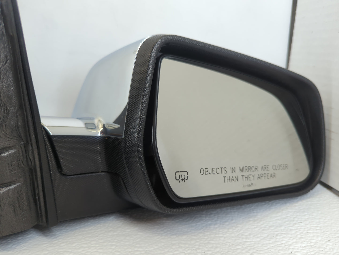 2010-2011 Chevrolet Equinox Passenger Side View Mirror - Right Door Mirror OEM Used - Oemusedautoparts1.com