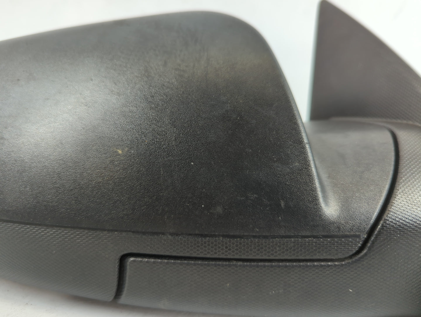 2010-2011 Chevrolet Equinox Passenger Side View Mirror - Right Door Mirror OEM Used - Oemusedautoparts1.com