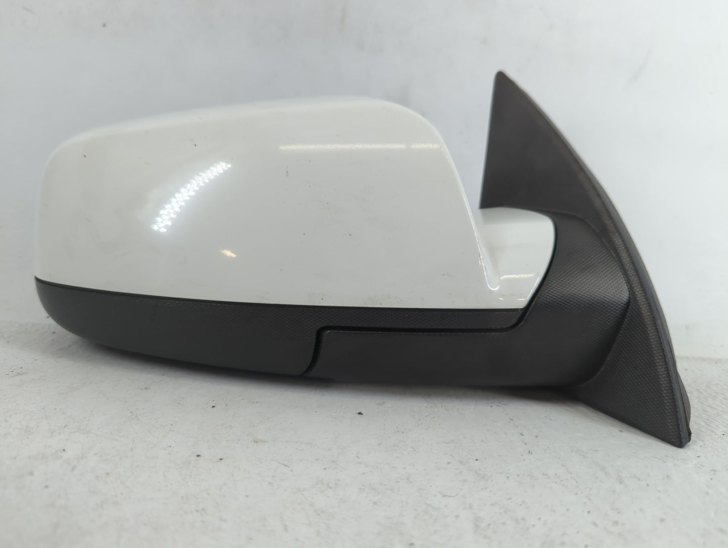 2010-2011 Chevrolet Equinox Passenger Side View Mirror - Right Door Mirror OEM Used - Oemusedautoparts1.com