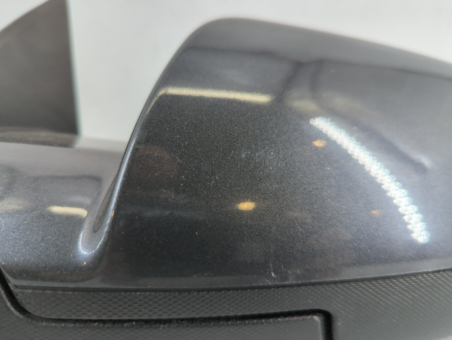 2010-2011 Chevrolet Equinox Driver Side View Mirror - Left Door Mirror OEM Used - Oemusedautoparts1.com