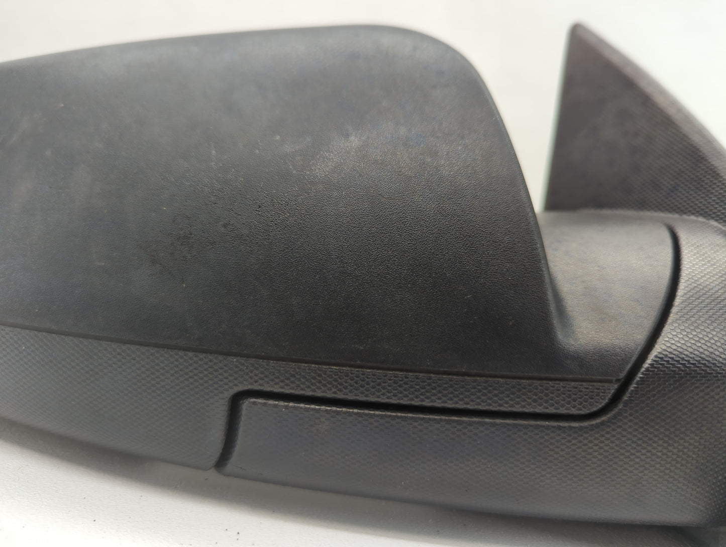 2010-2011 Chevrolet Equinox Passenger Right Side View Manual Door Mirror - Oemusedautoparts1.com