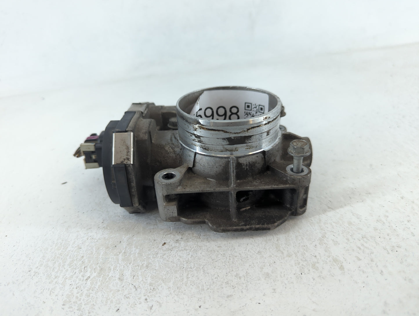 2010-2011 Chevrolet Equinox Throttle Body P/N:AA186AA3241C Fits Fits 2007 2008 2009 2010 2011 2012 OEM Used Auto Parts - Oem