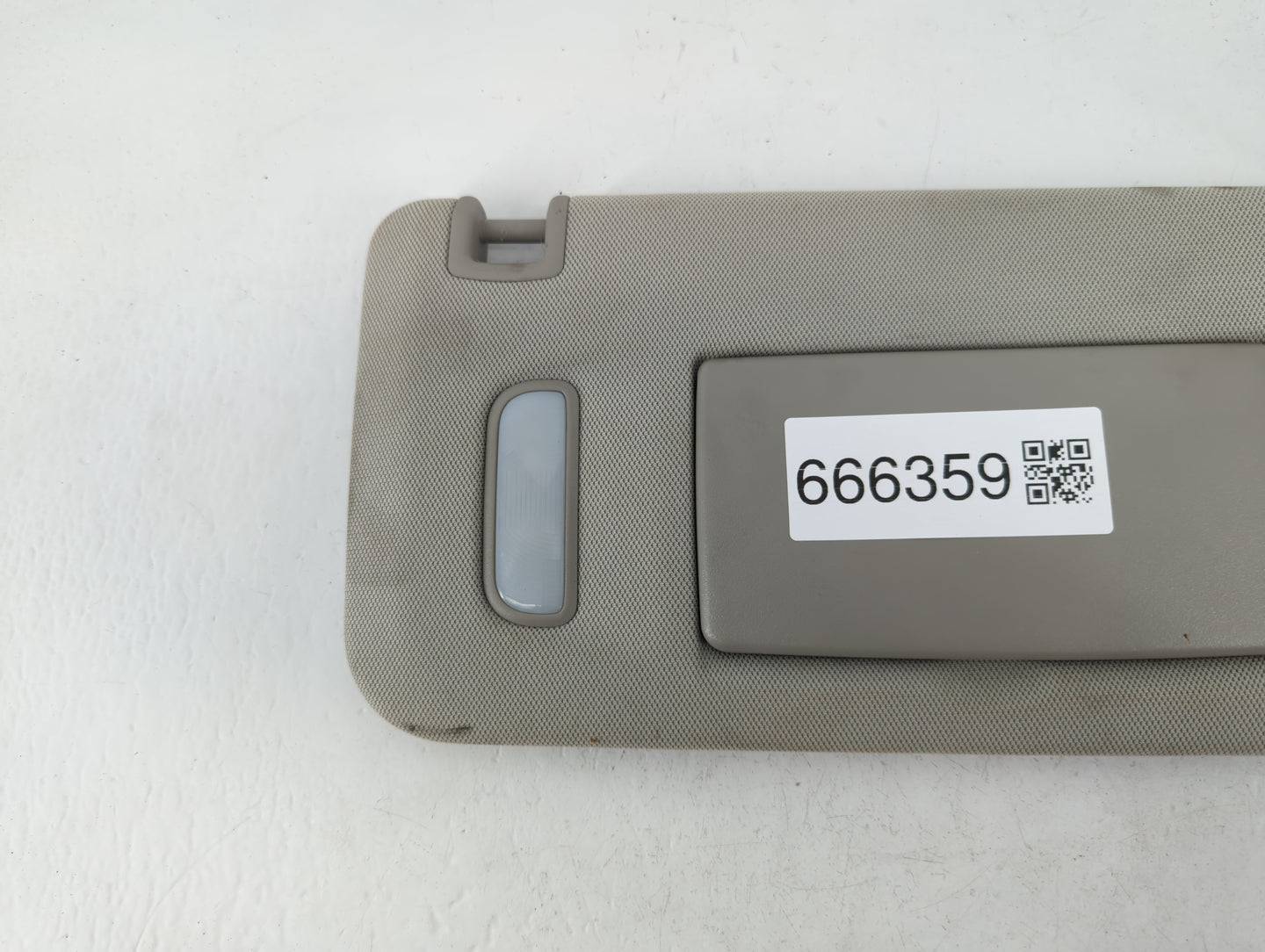 2010-2017 Chevrolet Equinox Sun Visor Shade Replacement Passenger Right Mirror Fits Fits 2010 2011 2012 2013 2014 2015 2016 