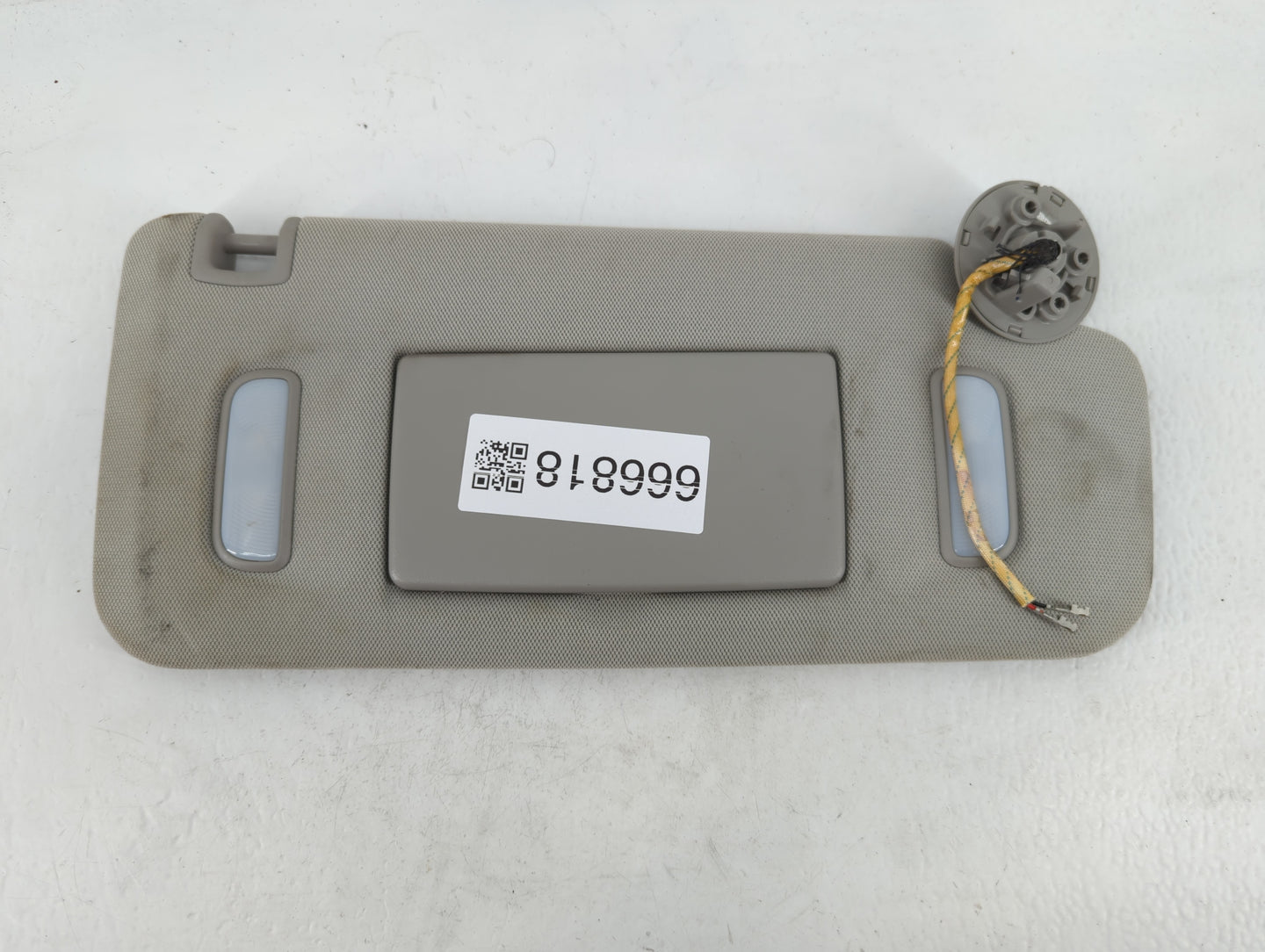 2010-2017 Chevrolet Equinox Sun Visor Shade Replacement Passenger Right Mirror Fits Fits 2010 2011 2012 2013 2014 2015 2016 