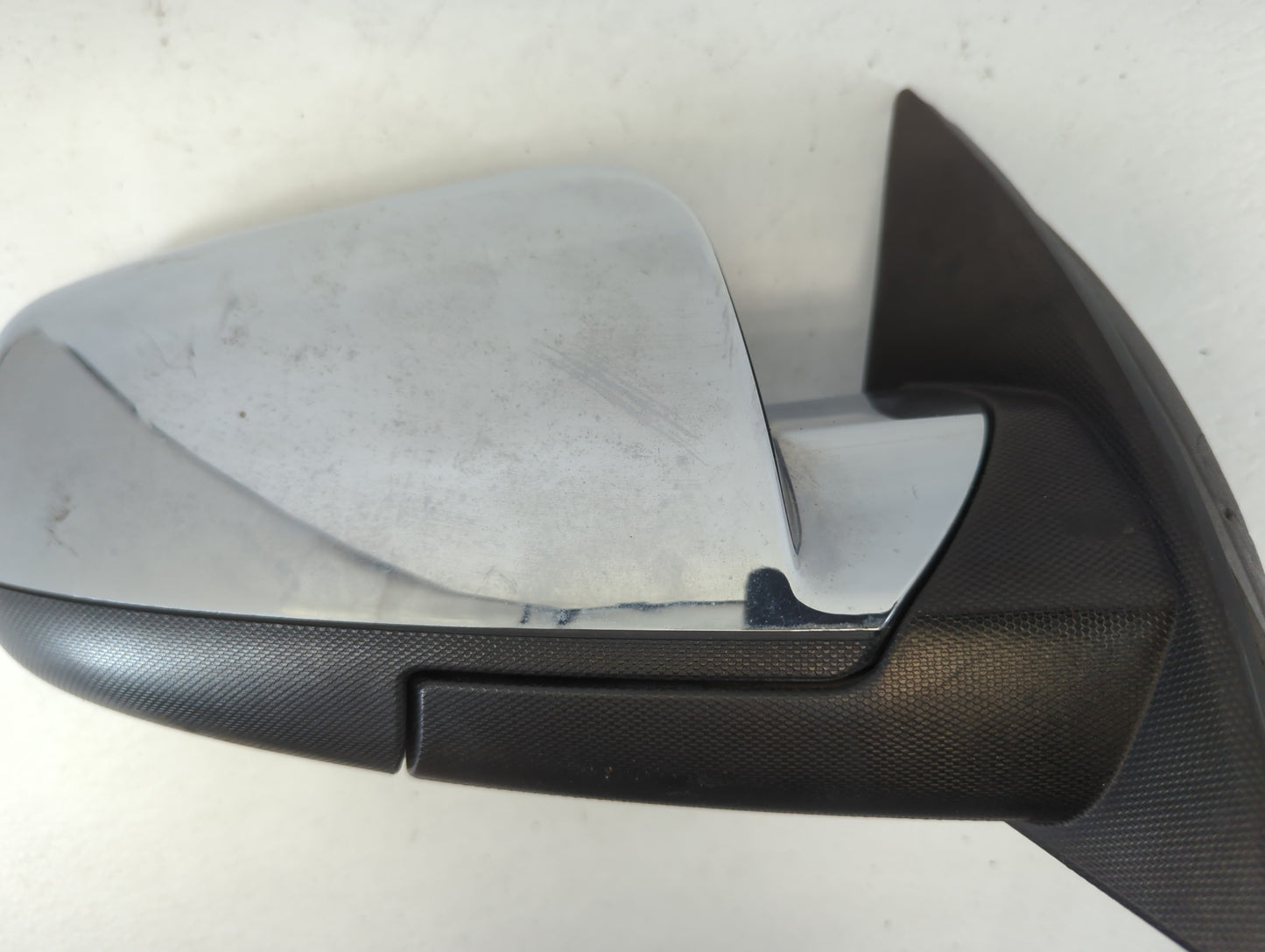 2010-2011 Chevrolet Equinox Passenger Side View Mirror - Right Door Mirror OEM Used - Oemusedautoparts1.com