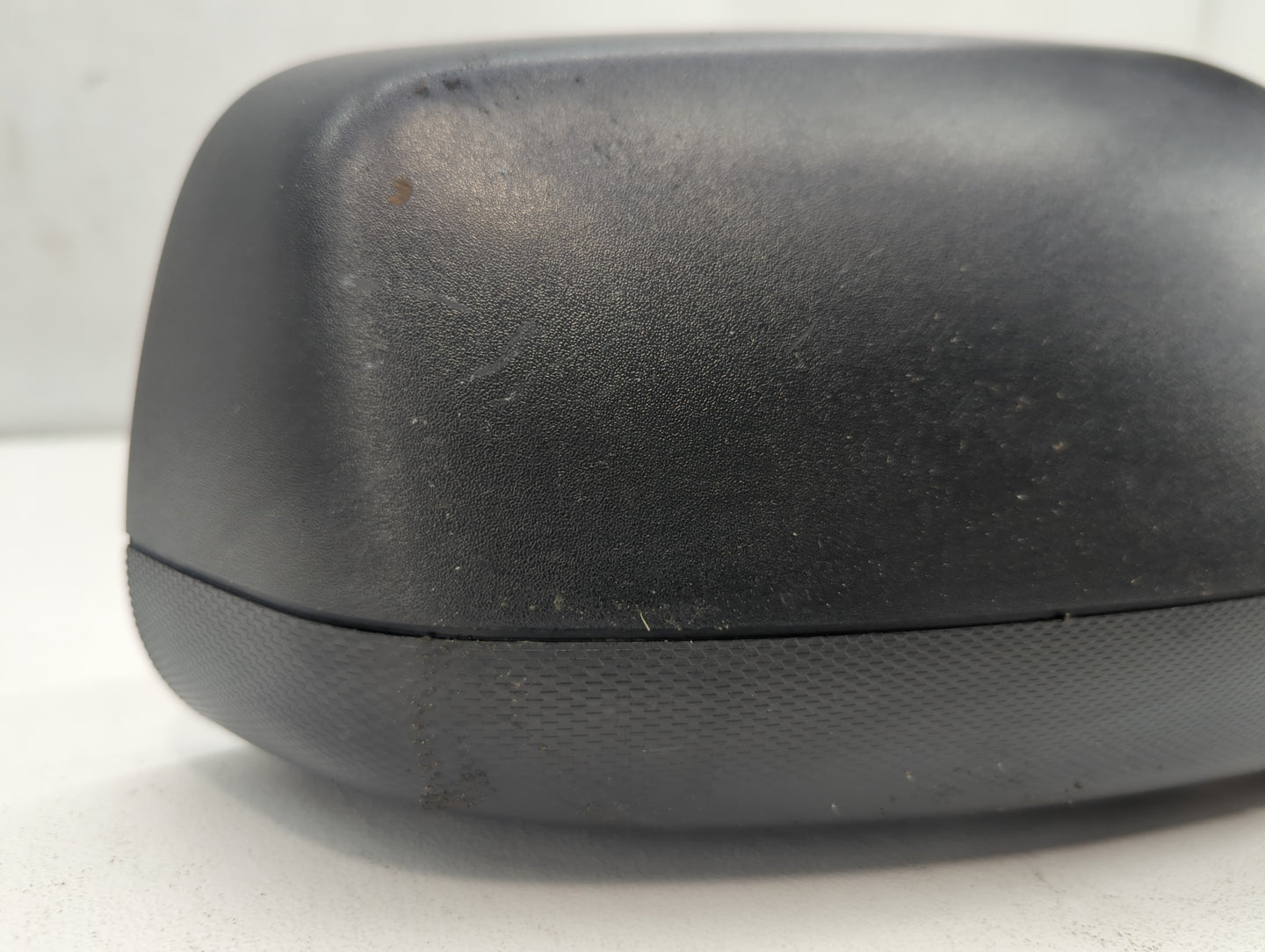 2010-2011 Chevrolet Equinox Passenger Side View Mirror - Right Door Mirror OEM Used - Oemusedautoparts1.com