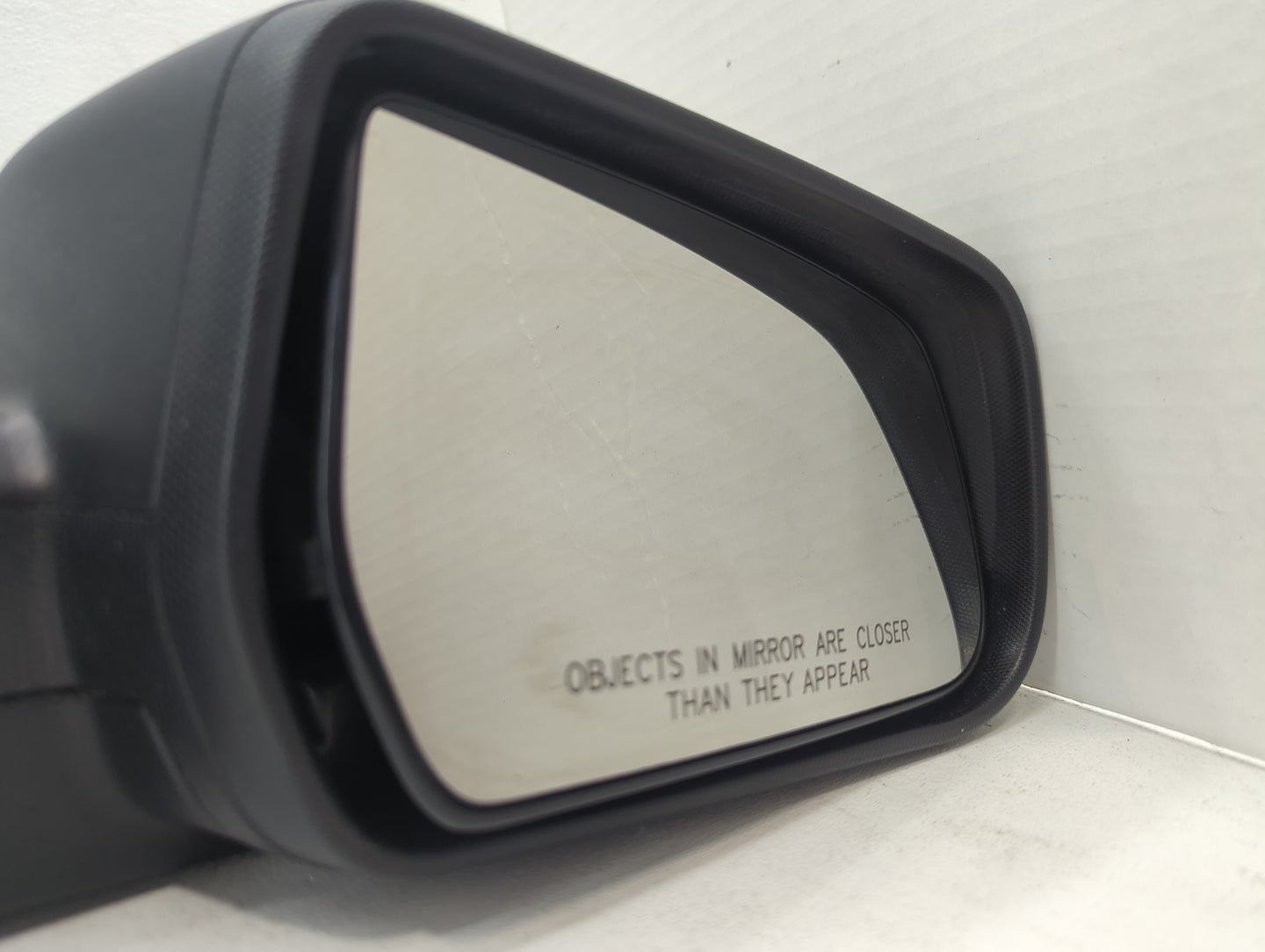 2010-2011 Chevrolet Equinox Passenger Side View Mirror - Right Door Mirror OEM Used - Oemusedautoparts1.com