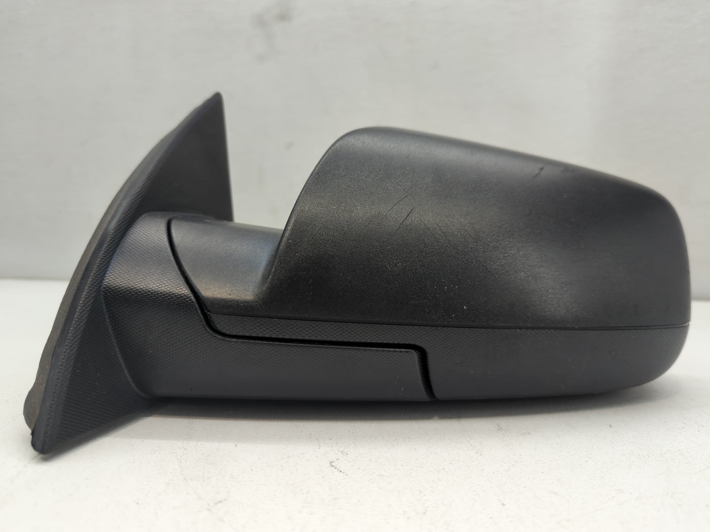 2010-2011 Chevrolet Equinox Driver Side View Mirror - Left Door Mirror OEM Used - Oemusedautoparts1.com