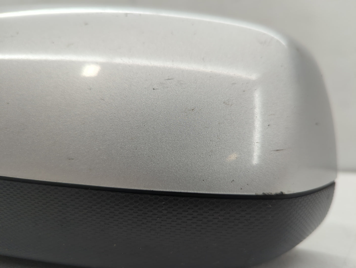 2010-2011 Chevrolet Equinox Driver Side View Mirror - Left Door Mirror OEM Used - Oemusedautoparts1.com