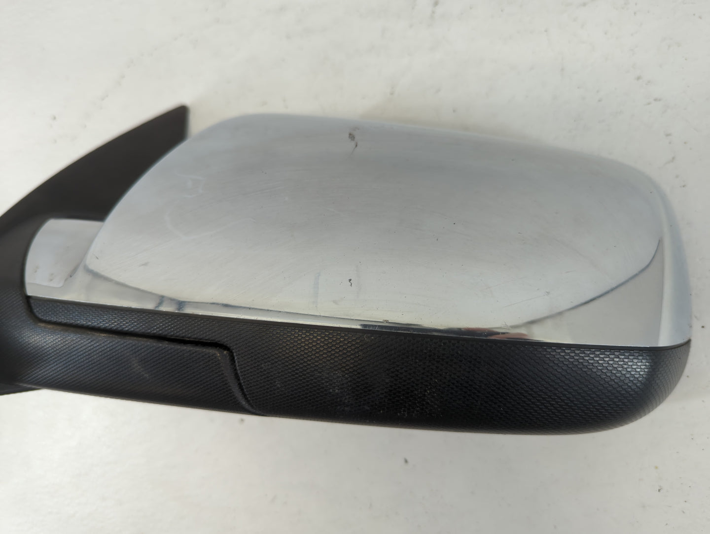 2010-2011 Chevrolet Equinox Driver Side View Mirror - Left Door Mirror OEM Used - Oemusedautoparts1.com
