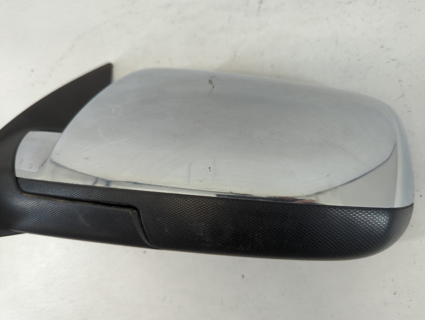 2010-2011 Chevrolet Equinox Driver Side View Mirror - Left Door Mirror OEM Used - Oemusedautoparts1.com