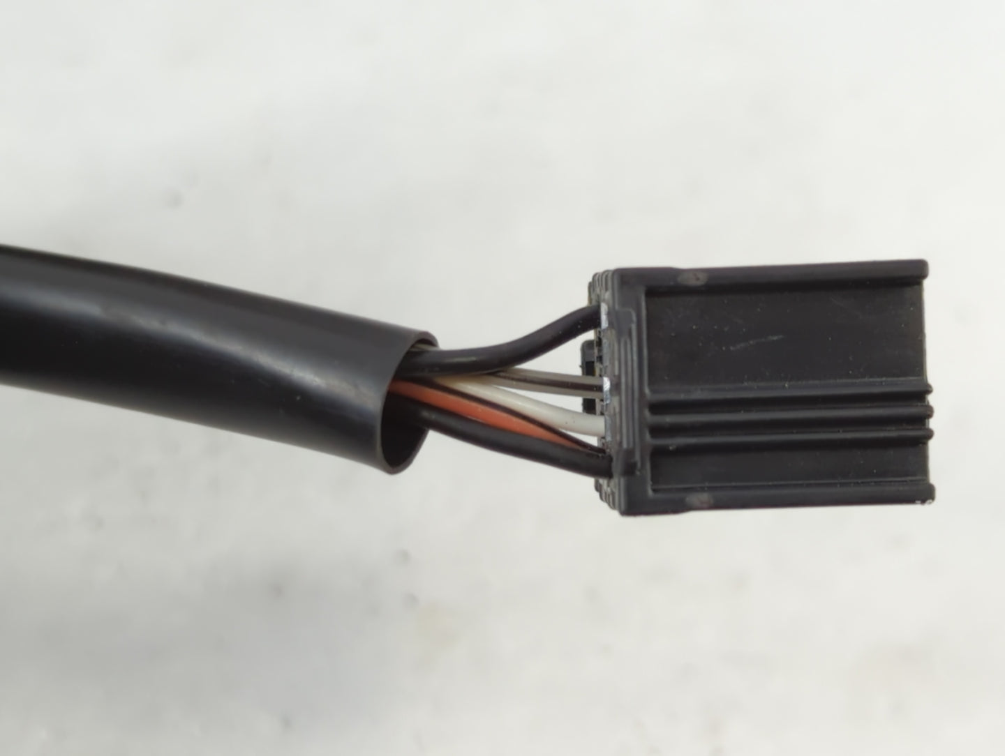 2010-2011 Chevrolet Equinox Passenger Side View Mirror - Right Door Mirror OEM Used - Oemusedautoparts1.com
