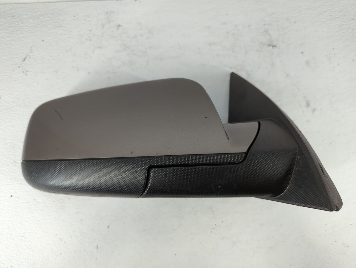 2010-2011 Chevrolet Equinox Passenger Side View Mirror - Right Door Mirror OEM Used - Oemusedautoparts1.com