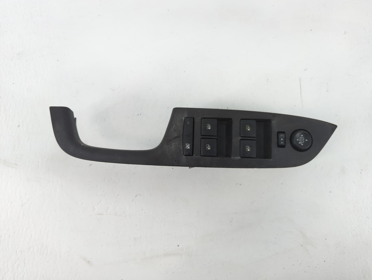 2010-2017 Chevrolet Equinox Master Power Window Switch Replacement Driver Side Left P/N:25946838/40 Fits OEM Used Auto Parts