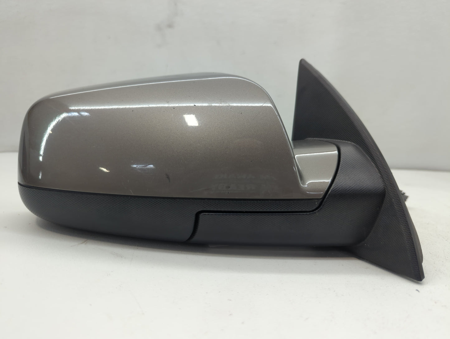2010-2011 Chevrolet Equinox Passenger Side View Mirror - Right Door Mirror OEM Used - Oemusedautoparts1.com