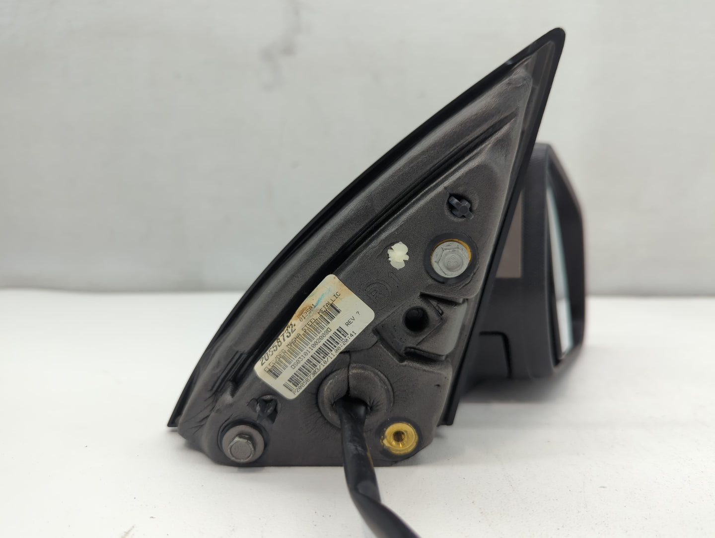 2010-2011 Chevrolet Equinox Passenger Side View Mirror - Right Door Mirror OEM Used - Oemusedautoparts1.com