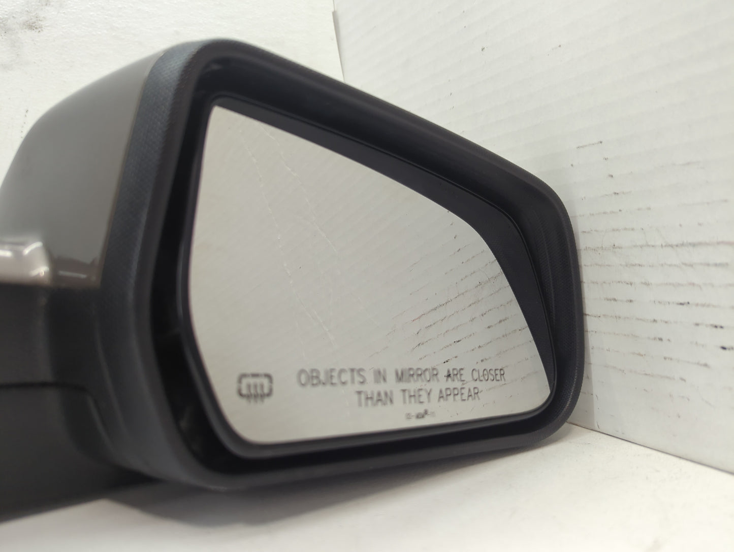 2010-2011 Chevrolet Equinox Passenger Side View Mirror - Right Door Mirror OEM Used - Oemusedautoparts1.com
