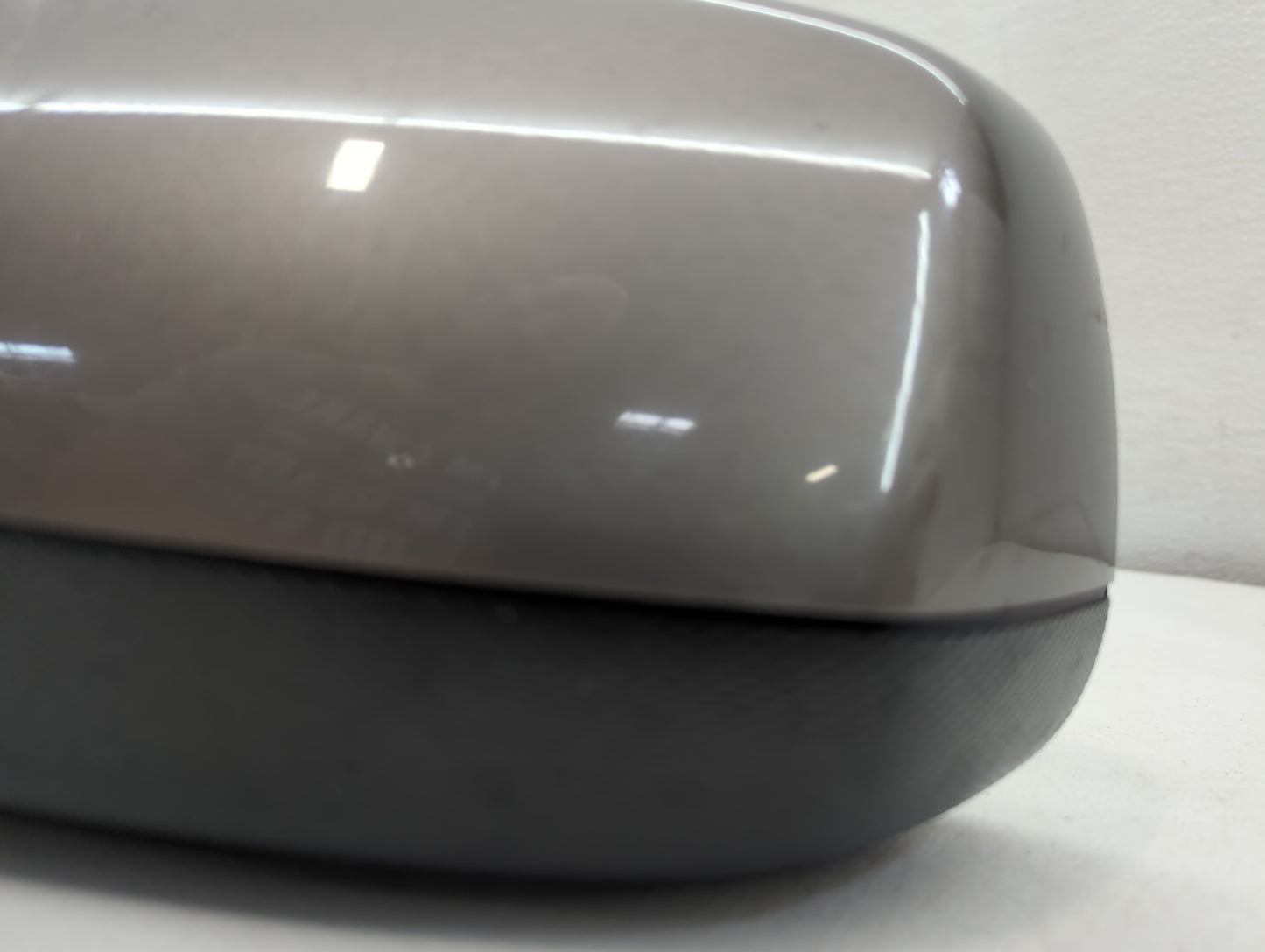 2010-2011 Chevrolet Equinox Driver Side View Mirror - Left Door Mirror OEM Used - Oemusedautoparts1.com
